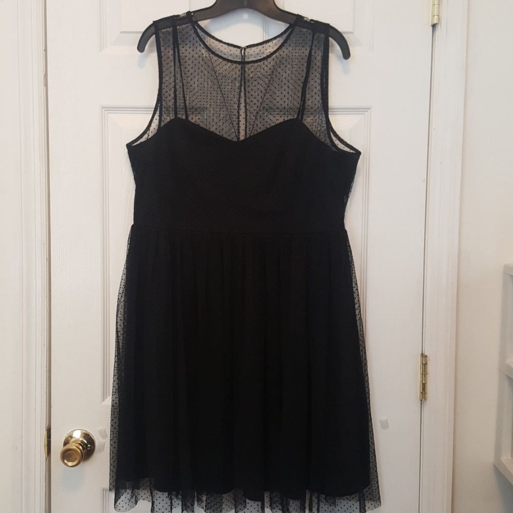 Lauren Conrad little black polka dot lace dress